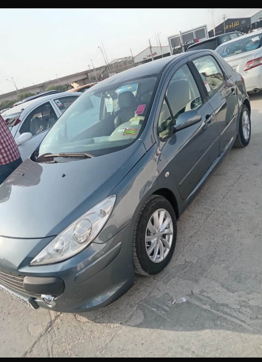 السلام عليكم بيجو 307 موديل 2007 المواصفات معروفه والسونار مرفق في المنشور كير محرك شرط رقم اربيل تحويل مباشر 

السعر 60 وقابل للتفاوض بشيء قليل مكان السياره العلم. للاستفسار الاتصال على الرقم التالي ‭***********‬
