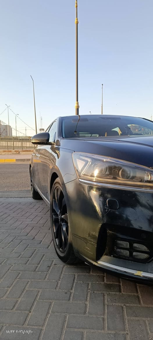 السلام عليكم
كيا كادنزا 2018 خليجي 
فول مواصفات 
لون نفطي
السعر 165
ماشيه 196 الف كيلو متر 
محرك كفاله 
كير ادامه كامله فلتر ودهن جديد 
صدر امامي خلفي جديد 
تخم تاير جديد 
السياره بأسمي 
مكان السياره بابل المسيب 
***********
