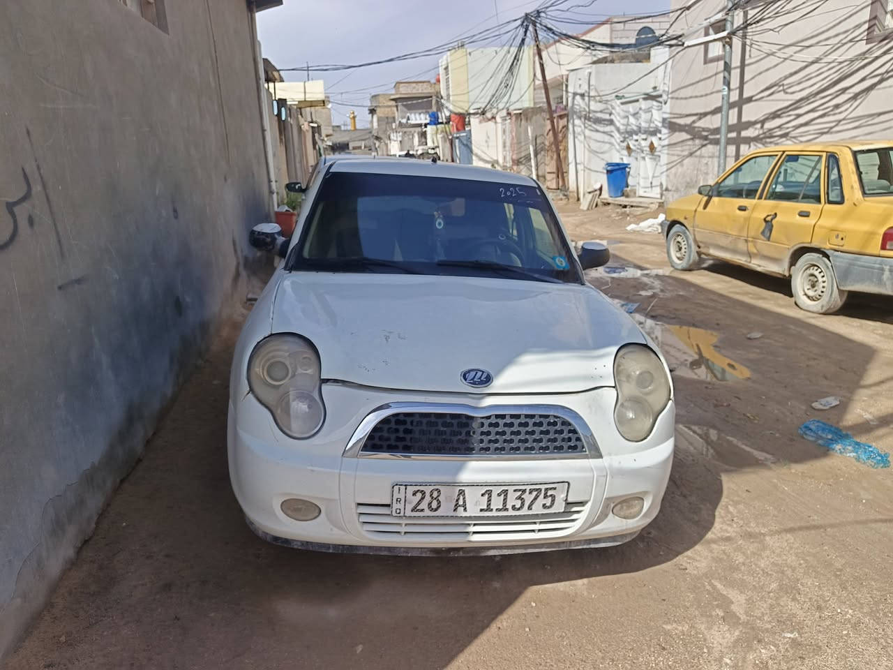 سلام عليكم
سيارة ليفان 320 مديل 2012 رقم نجف انكليزي بسمي هزة وسنوية لل 2030 كير ومحرك مكفولات تخم تاير جديد وباتري جديد شاشة بلاتوث السيارة بيها قطعتين صبغ صارلي 3 اشهر من اشتريتها ونضربت عندي بالدعامية الخلفية مثل ما موضح بالصور سعرها 31 ورقة وبيها مجال كلش بسيط رجاءا الي بس يعامل ويسولف ليراسلني خواتها المكفولة ب 46 بس اني عندي ضرف ومحتاج فلوس 
***********
هذا رقمي
