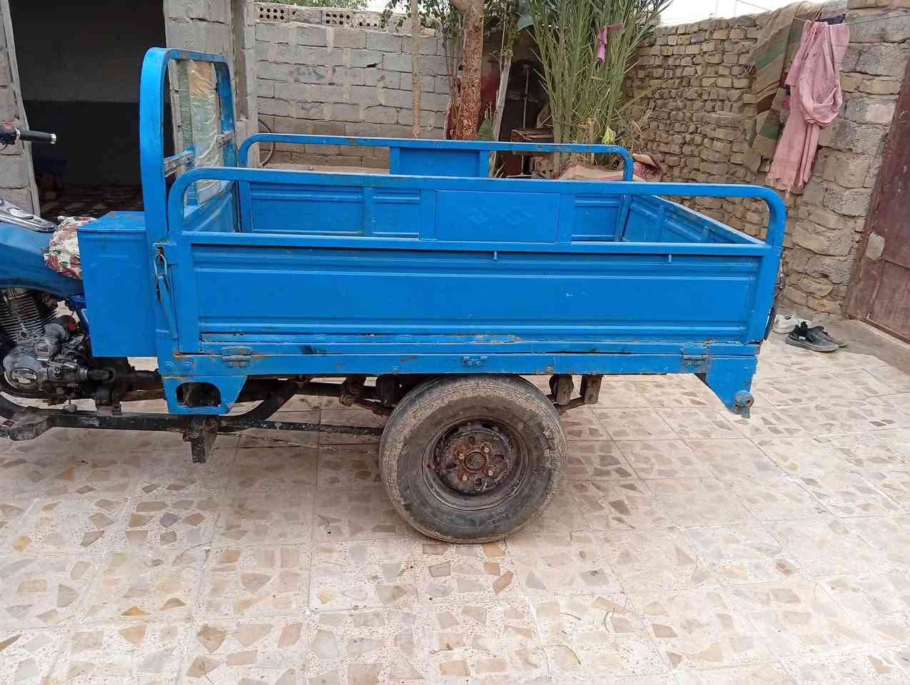 ستوته للبيع كلك بدون أوراق مكفوله من سرقه ستوته شغاله سلف شاصيهأ مكفول 650 وبيهأ مجال وشراي بيخير ويدلل 
عنوان ديوانيه قضاء البدير رقم موبايل***********
