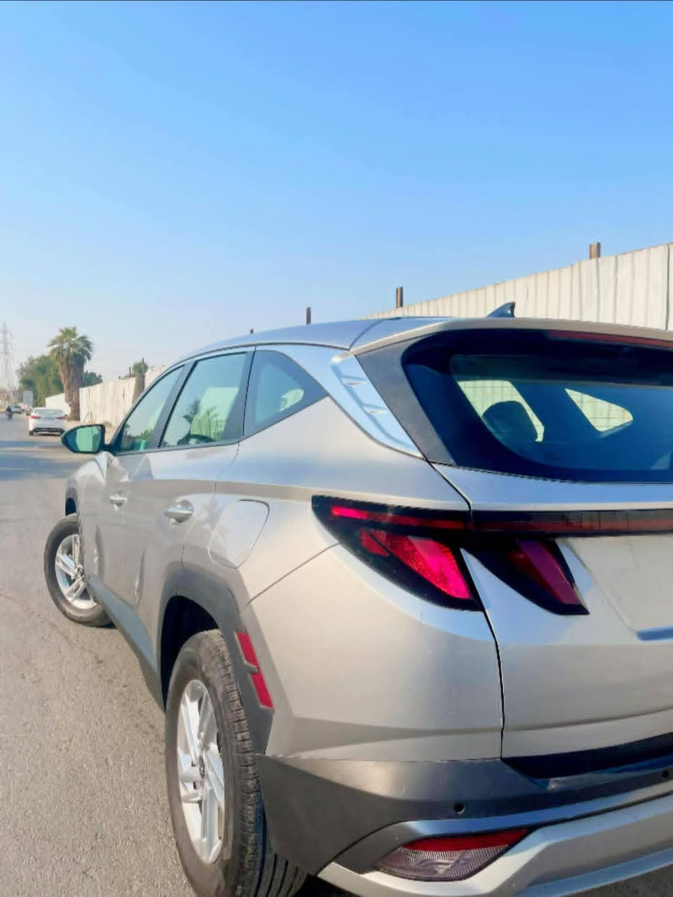 السلام عليكم
اللهم صلّ على محمد وآل محمد 
 
للبيع فقط توسان موديل 2024 مرقم كتاب شهداء قادسيه وارد امريكي 
 
محرك 2500
ماشية40الاف
الحادث جداً بسيط كما موضح في الصور
بصمة تشغيل  
تشغيل عن بعد
اوتو هولد + اطفاء ذاتي 
شاشة تدعم كار بلي 
كامرا خلفية دوارة 
لد امامي نهاري 
لايت زينون عالي ناصي 
تحكمات استيرن جهتين + كروز سرعة+قيادة ذاتيه
أنظمة قيادة متعدده 
سايد بريك بصمة
رادرات فول ونقطة عمياء وكامرات 360 درجه
ومعروفه بعد مواصفات ومتانه الامريكي 

السعر: $195
السماوه  / السوير 
‭***********
