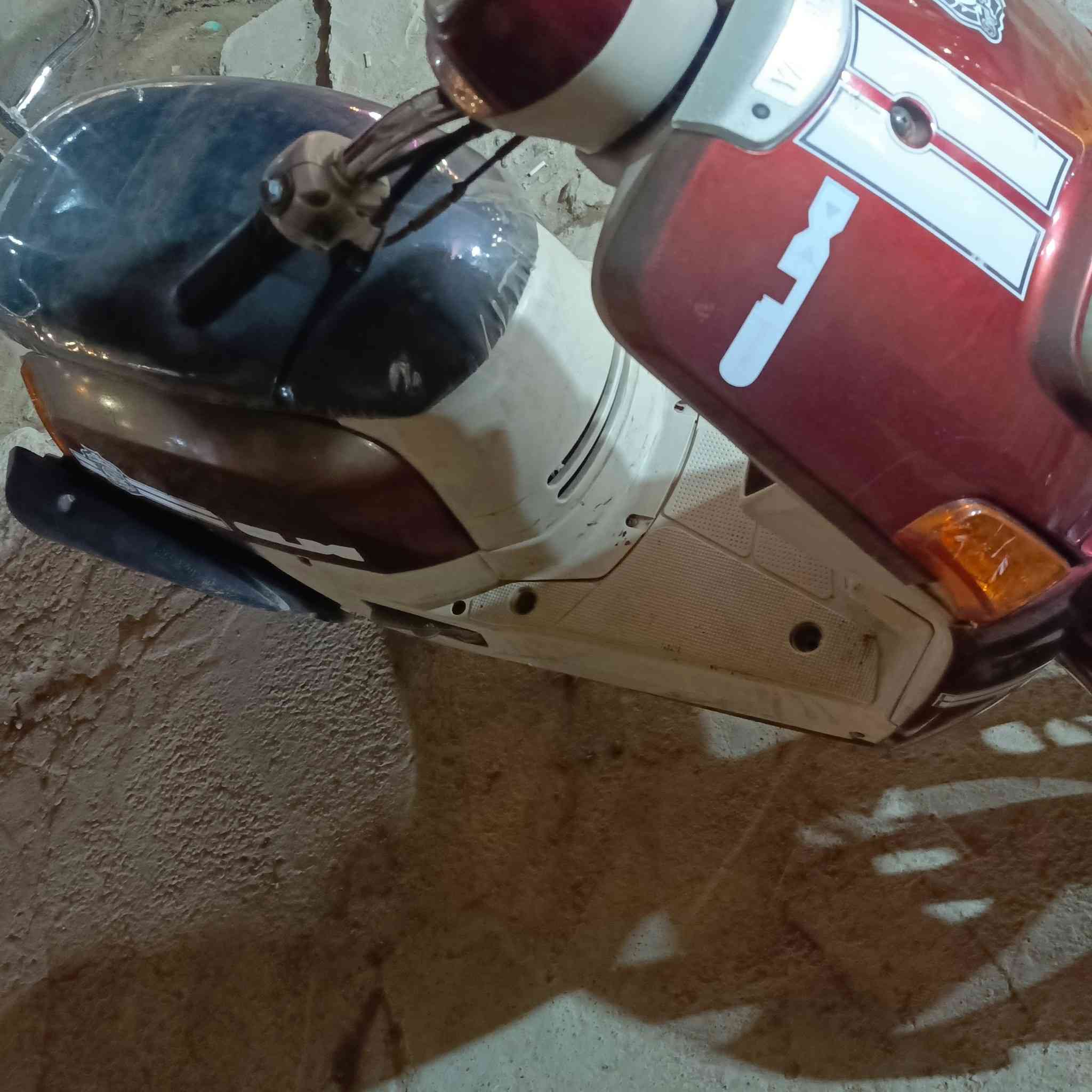 السلام عليكم
ماكس بوليسي 
مراوس بااي شي 
كون فرق دراجه كلش نضيفه


**إذا كنت صاحب هذا الإعلان وتريد حذفه لأي سبب، رجاءا أرسل رسالة إلى الدعم الفني**