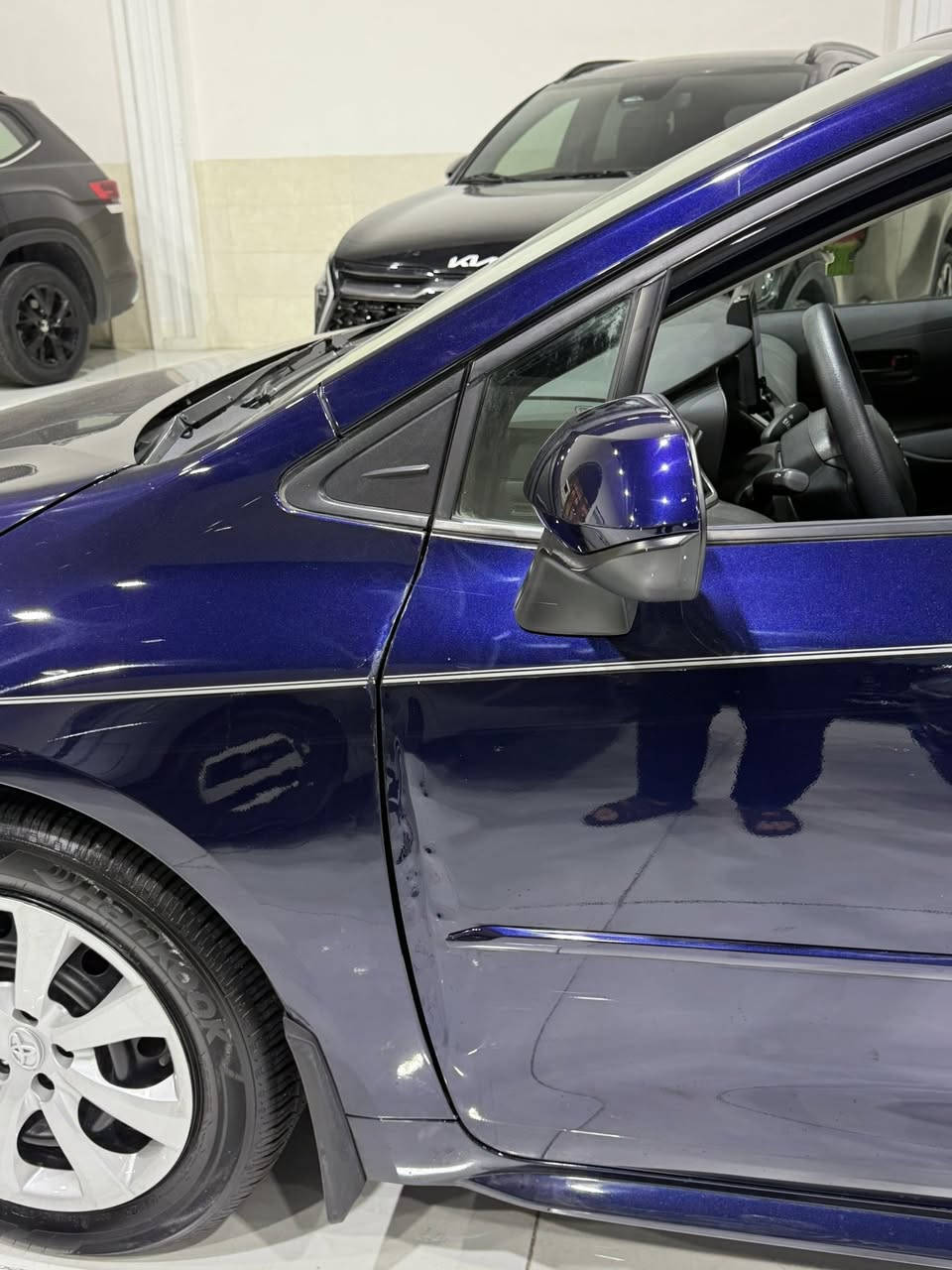 السلام عليكم 
للبيع تويوتا كرولا نيلي 2024 LE
محرك 20 
ماشي 4 الف ميل 
صبغ بس بولند بدون دواخل و بدون ارباك 
و بيها رصعه بل باب سايق 
صوره موجوده داخل منشور 
سياره بدون تعديل و كلير أمريكي شرط
سياره بدون شخوط و رصعات و بقصات 
سياره بدون رقم ترقيم شمالي فقط 
تكلفة رقم 12 ورقه 
ملاحظة صوار حادث موجوده في المنشور 

السعر133  ورقه قفل قفل 🔒 
اي استفسار عن سيارة خاص مفتوح
اخوكم ديار ابو عمر 
*********** واتساب 
***********
عنوان أربيل
