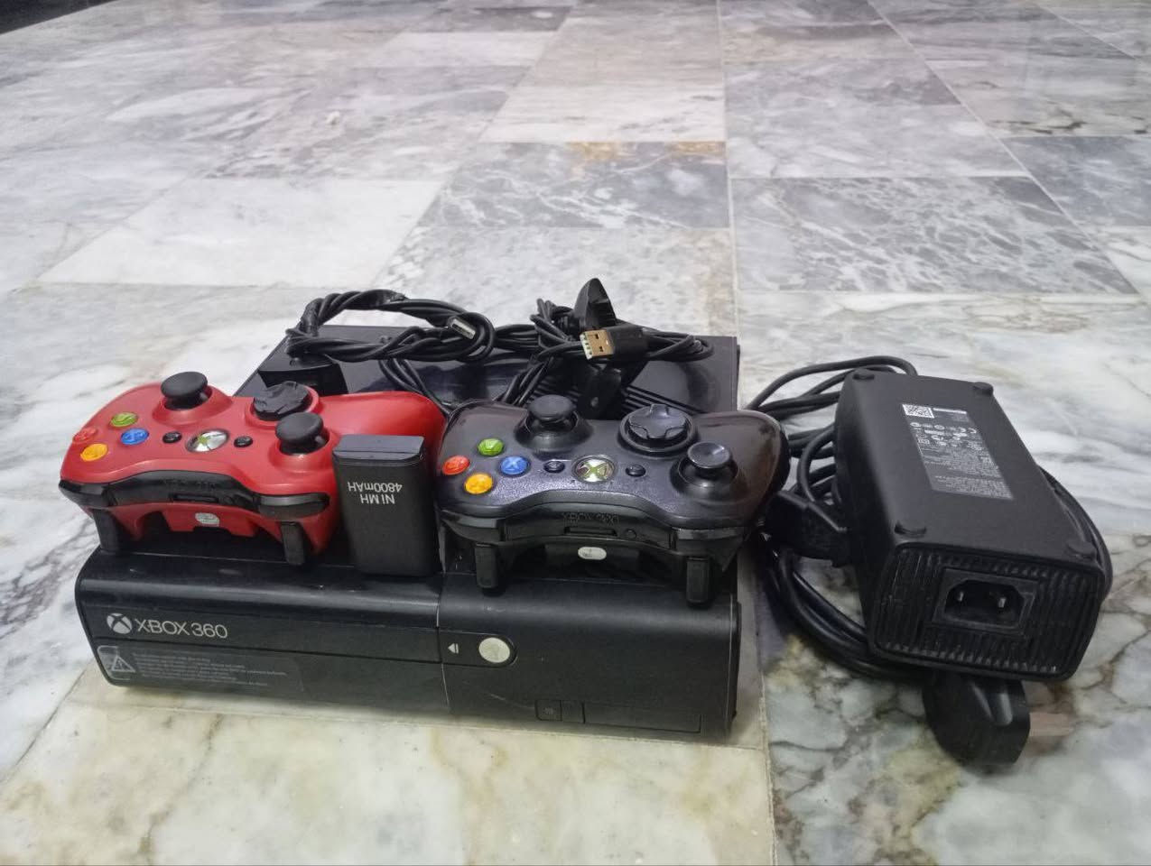 السلام عليكم
اكس بوكس 360 جهاز نضيف كلش بي48لعبه 
وسعره جداً مناسب بس 90الف
المكان الناصريه المركز قرب الطاقه الكهربائيه


**إذا كنت صاحب هذا الإعلان وتريد حذفه لأي سبب، رجاءا أرسل رسالة إلى الدعم الفني**