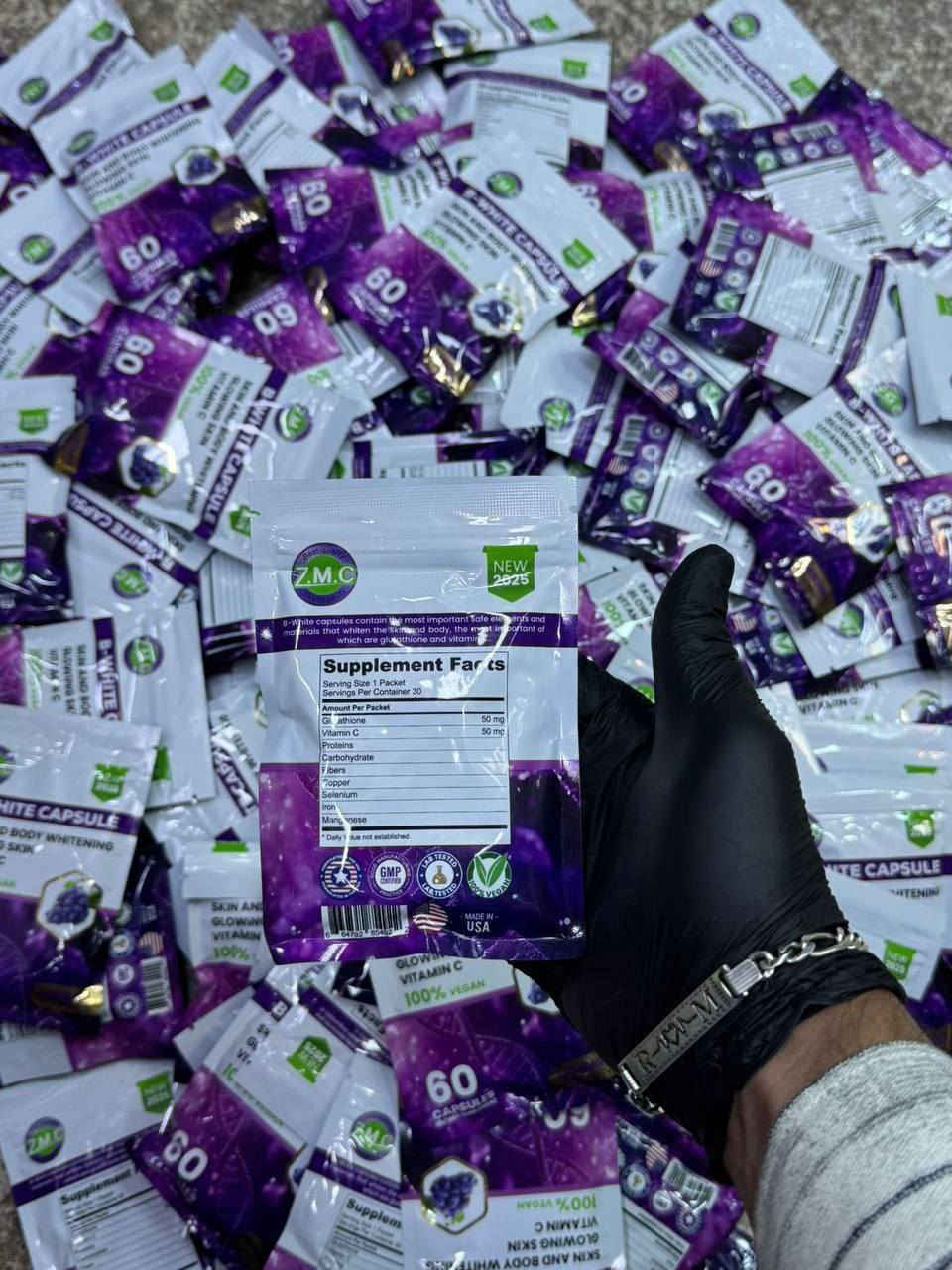 عرض حصري ✨✨✨

السعر عرض خاص ع ال بي وايت 
B-WHlTECAPSULE
الان بي وايت كبسول المطور الجديد 
يتكون من كلوتثيون وفيتامين سي مستخلص الفواكه 
🌸 طبعا ضروري كل شخص يستخدم كلوتثيون
لان الجسم يقل افرازه له بتدرج العمر
🌸يعمل على تبييض عام للجسم
🌸يشد البشره ويقضي على التجاعيد 
🌸يزيل الحبوب والنمش ويحافظ ع البشرة من اشعه الشمس 
🌸يحارب علامات التعب والارهاق بالبشره ويمنح البشره اشراقه ونضاره 
🌸يخفف من الهالات السوداء
🌸يقوي الاظافر 
🌸يشد البشره المترهله 
🌸كذلك  مفيد جدا للمفاصل 
طريقة الاستخدام
كبسولتين باليوم قبل الريوك بنصف ساعه وقبل النوم 
يحتوي ع ٦٠ كبسوله


**إذا كنت صاحب هذا الإعلان وتريد حذفه لأي سبب، رجاءا أرسل رسالة إلى الدعم الفني**