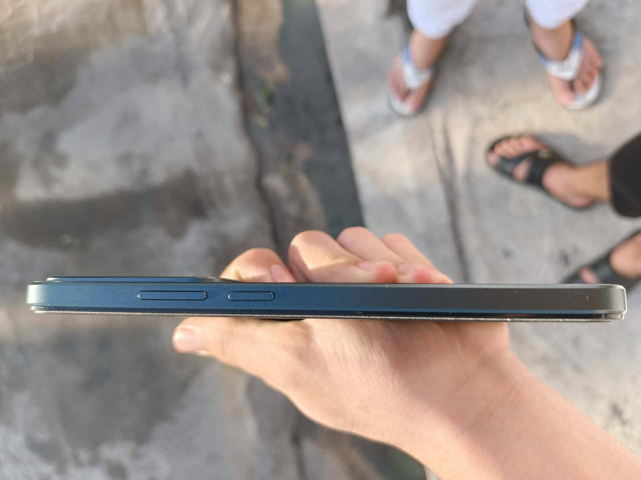 سلام عليكم شباب جهاز ريلمي C85Pro  الرام 16+8 الذاكرة 256 جهاز عل وضع البلاد ماواصل صيانة 350 وبي مجال  
الواتساب ***********
