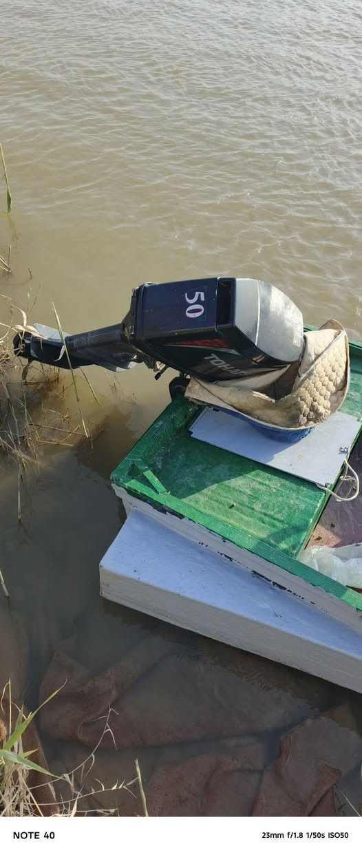 للبيع فايبر اكلاص مع المكينه مفتوحه ابدل بولبرين  ***********
