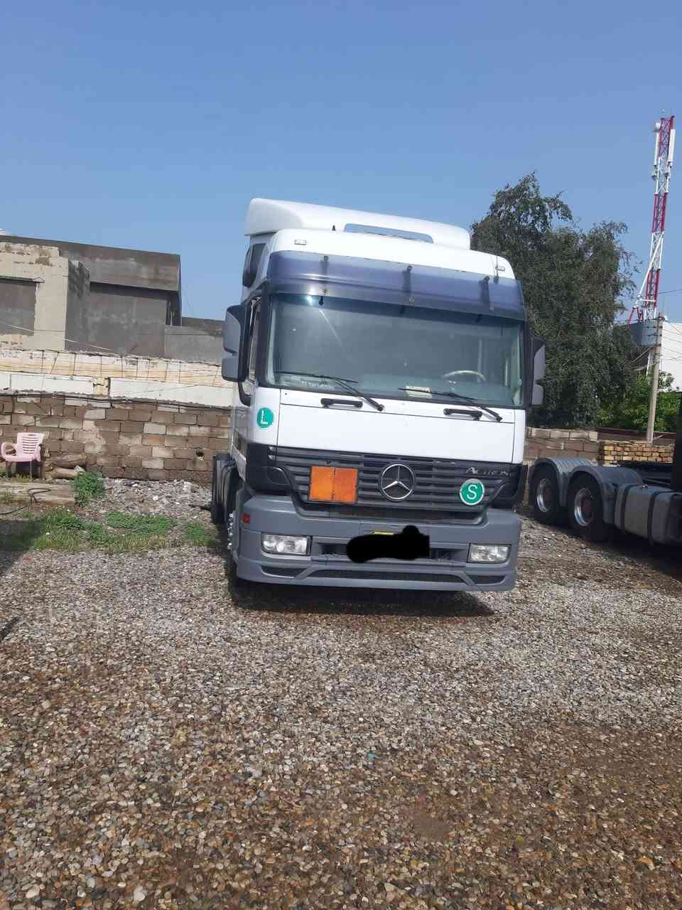 مرسيدس اكتروس موديل 2001 حجم 1843 جوبلس امامي اكسل برينةرقم ديالى مربوطة عربة ذات جوانب متحركة كير ومحرك واكسل وشاصي جيد  تخم تاير.دبل شاصي سيارة للشغل  العنوان ديالى خان بني سعد 
***********
