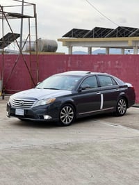 افالون ٢٠١١ • غاز وبنزين • وارد دبي