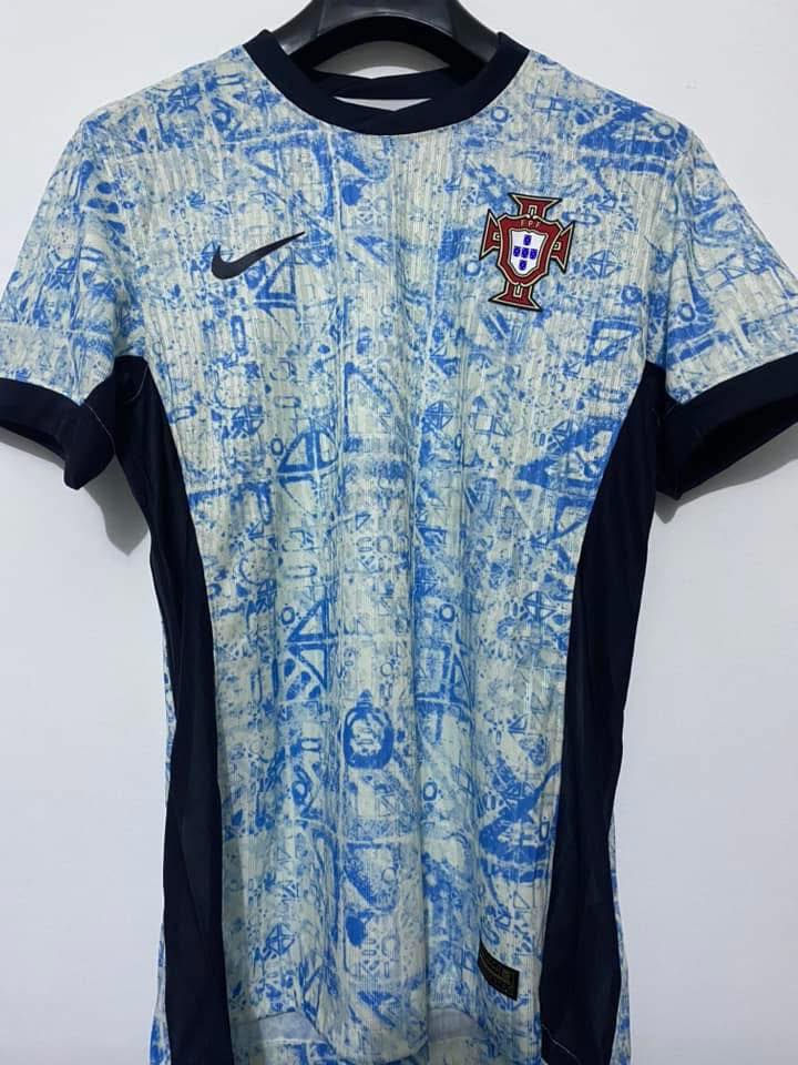 دريس البرتغال الاول و  الثاني 2024
السعر 10
يتوفر توصيل لكل المحافظات سعر التوصيل 5 الاف


**إذا كنت صاحب هذا الإعلان وتريد حذفه لأي سبب، رجاءا أرسل رسالة إلى الدعم الفني**