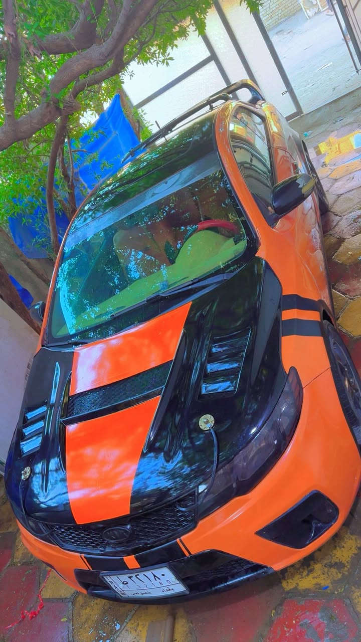 شباب سبايدر. خلفي. والبنيد  وشفقة خلفية للبيع سعرهن قفل. ٣٠٠ الف. مكاني. بغداد ***********
