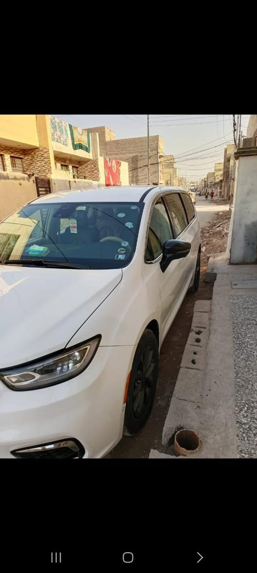 سلام وعليكم باسفيكا موديل 2024 سياره جديده عدد المسافه 10 الف سياره ما ماشيه رقم اربيل اجره دوشمه جديده تخم تاير سياره ما مشتغله بل خط حادث بنيد وجاملغ فقط وسونار موجود وكل تفاصيل السياره موجوده ابيع نقد فقط لا مراوس ولا تبقه فلوس 245 ورقه  وكلب وتدلل ***********
