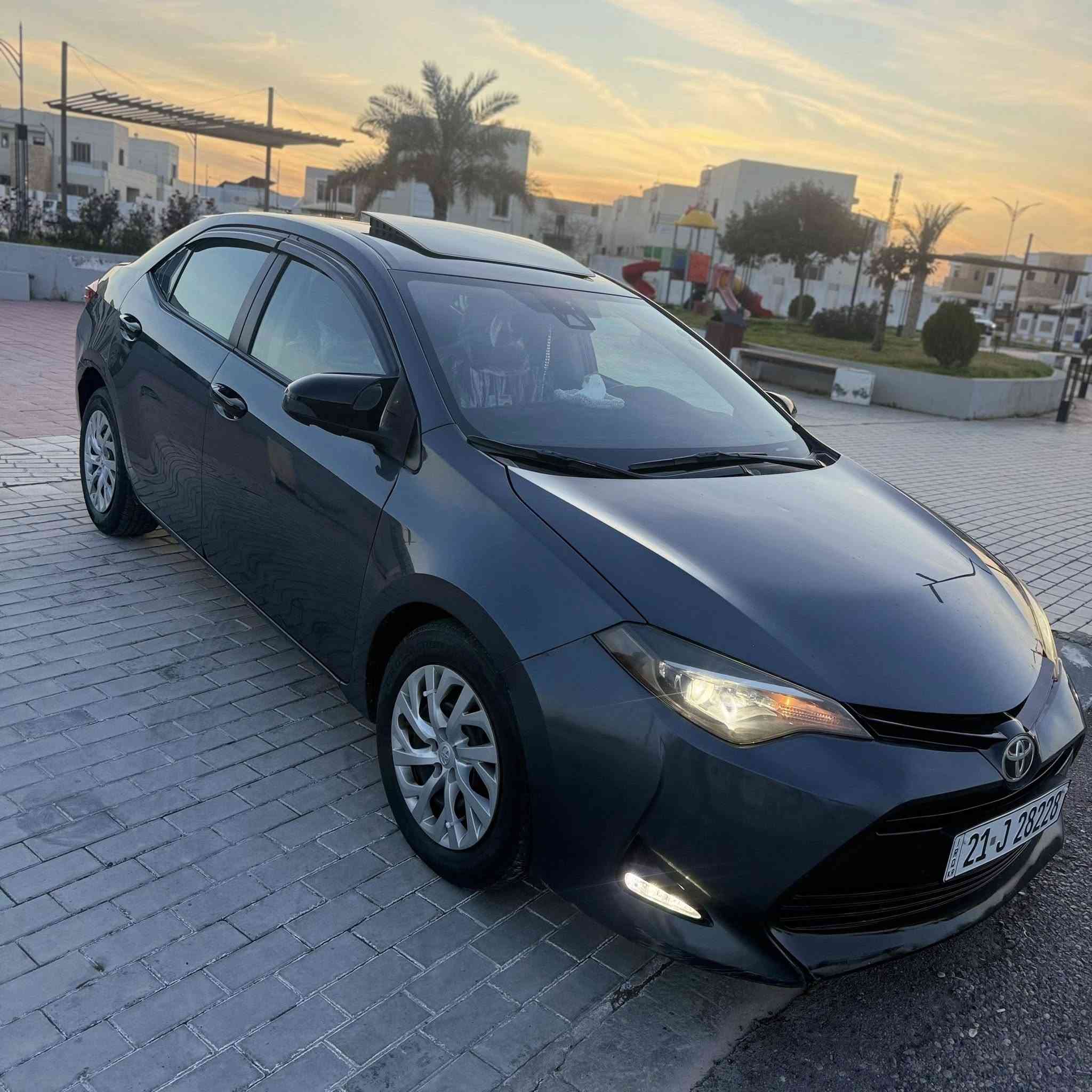 السلام عليكم
كورلا 2017 للبيع 
بدون صبغ 
بدون دواخل 
الضرر فقط بنيد تبديل بلادي كير محرك شرط تبريد تدفئة شرط سياره نضيفة وجاهزة 
مكاني تكريت 
السعر 140 بيها مجال بسيط 
للأستفسار   ***********
