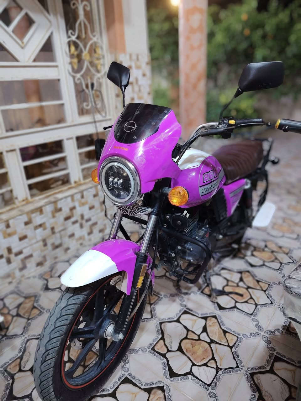 سلا عليكم
دراجة نوع دايون للبيع موديل2024 مرقمه من شركة سيزر دشبول إلكتروني لايتات زنون الدراجه خير من الله مفوله
الرقم ***********
