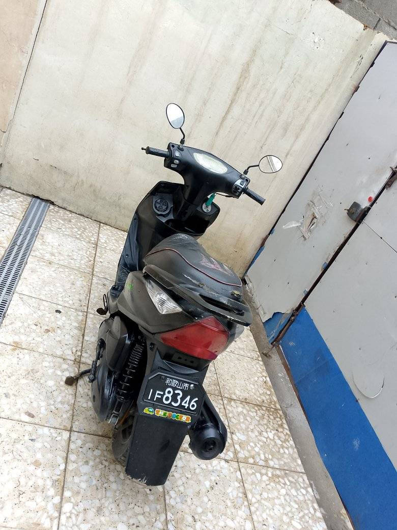 دراجه ماكس ثعلب ياباني سرعة 140 مكينه بلاديه ما مفتوحة ابد ناعمه شلعه قويه كهرباء كوله شغال نكره سلف هندر اوراق بسمي كفرات مختم السعر 425 بغداد الشعب رقمي ***********
