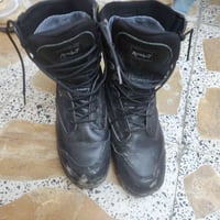 قياس 41 يلبس 42  بغداد ٠٧٧٠٠٥٠٤٣١٣