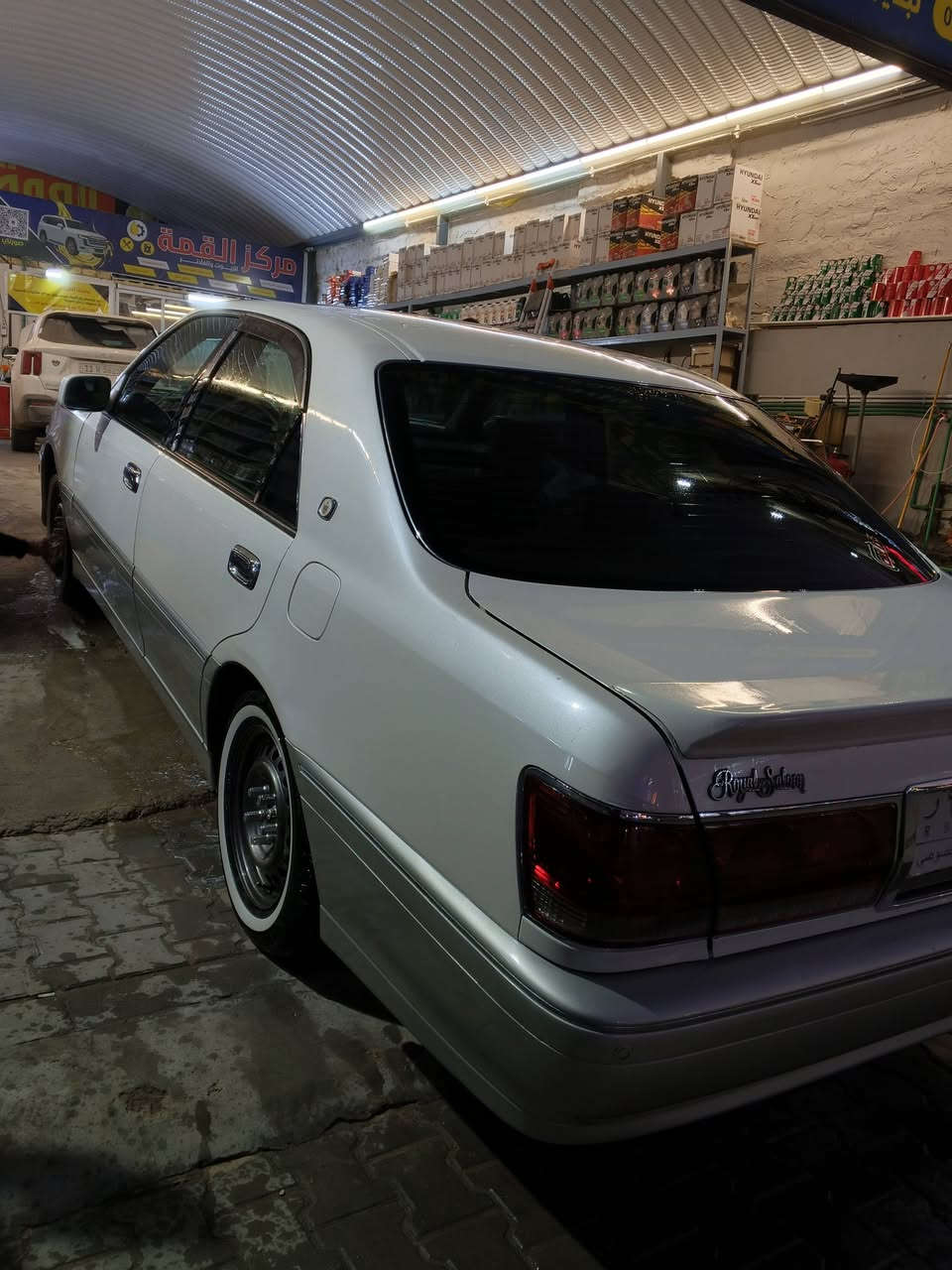 سلام عليكم
سلام عليكم 
للبيع او مراوس السعر 88 وبيه مجال قرار 48 ماا ماا ماا مدفوع الكمرك بيه بس كتاب فحص 
موصفات 4دكم 
كرستال اصل 
شاصي 75 
ديفور الكبير 
4 كشنات كهرباء 
تبريد قطعتين
ثلاجه 
برده 
تحكم خلفي بصوت +دمام 
مثبت سرعه 
كير مكينه مكفولات 
حداديه جديده 
تايرات ابو الخطه جديد 
ماناقصه برغي السياره 
مكاني بالنجف 
باقي التفاصيل ***********
