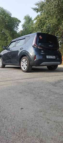 كيا صول موديل 23 وارد امريكي دخول جديد فحص وهزة وترقيم جديد اربيل باسمي تريد تحويل أو وكالة بدون متاخذ السيارة لاربيل تحويل مباشر 
((بدون حادث كلين تايتل ضرر باللحية مال الدعامية الأمامية))
مواصفاته 
LX 
محرك 2000 دوش 
رادار امامي 
شاشة تدعم كار بلي 
فول تحكم استيرن 
نظام كروز
نظام ضغط الهواء 
تحديد مسار توقف ذاتي 
اوتو ستوب 
وباقي المواصفات معروفة 
السعر ب 160 وبيه مجال بسيط 
مكان السيارة بغداد البياع 
للاستفسار الاتصال على الرقم *********** بي واتساب بغداد
