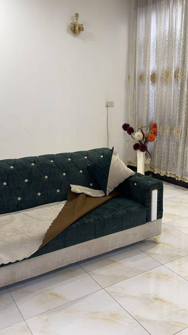 غراض للبيع مرايه والميز بحي الجهاد ...والتخم سعر ٨٥٠ في شارع فلسطين نظافه ١٠٠%..


**إذا كنت صاحب هذا الإعلان وتريد حذفه لأي سبب، رجاءا أرسل رسالة إلى الدعم الفني**