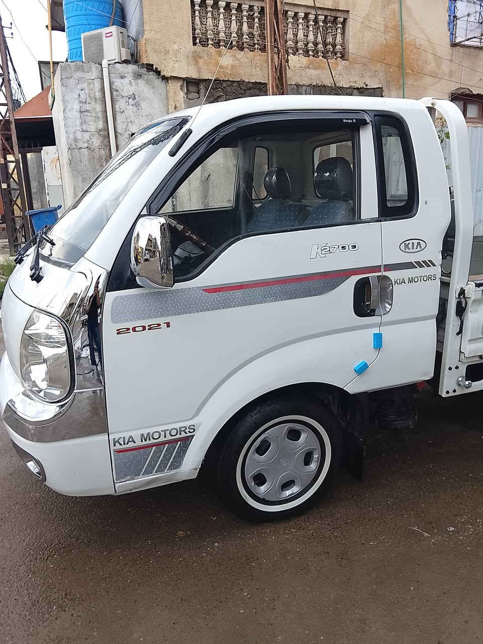 سلام عليكم كية موديل 2010 للبيع سنوية 2027 رقم بغداد سيارة جاهزة مكينة جديد كير جديد  اكسن جديد لاضربة لا صبغ مكفولة سيارة مال جناي تخم تاير كهربائيات كلهة شغالة صدر جديد الرقم *********** الرقم *********** مكان بغداد الدورة
