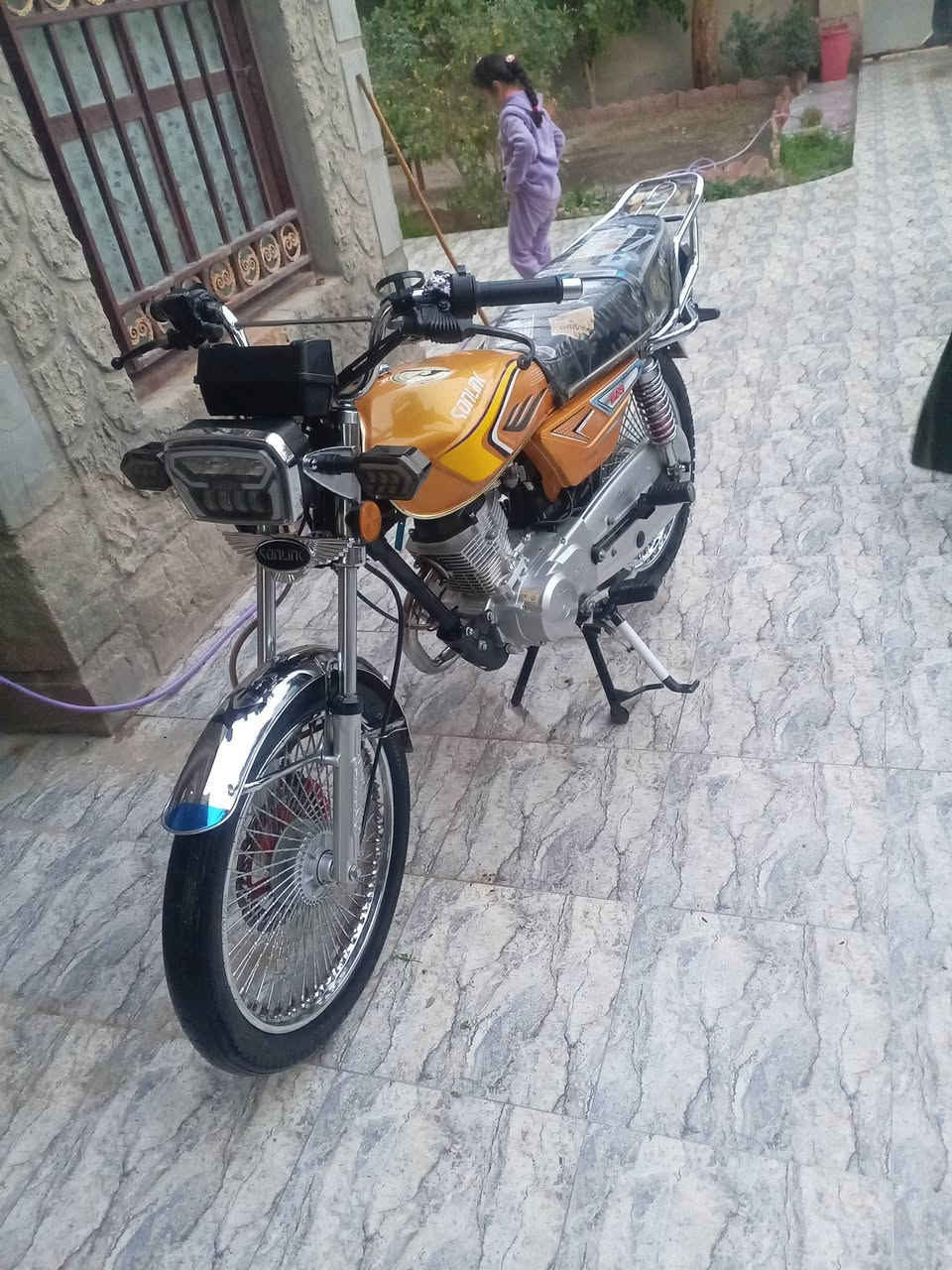 السلام عليكم دراجه تايكر سونك 2024 مكينه 125 سيسي 5كير شلعه فول  أوراق كارتونيات مكفوله 750وبيها مجال مستعجل ع بيعتها الشراي يراسلني ويدلل


**إذا كنت صاحب هذا الإعلان وتريد حذفه لأي سبب، رجاءا أرسل رسالة إلى الدعم الفني**