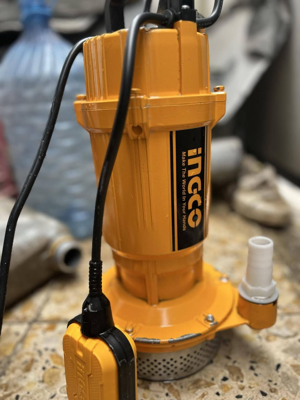 للبيع السخان حجم كبير ب ٦٠ الغطاس هوة والصوندة مالته 25 متر 75

العاكسة ٢٥ العنوان بغداد جكوك


**إذا كنت صاحب هذا الإعلان وتريد حذفه لأي سبب، رجاءا أرسل رسالة إلى الدعم الفني**