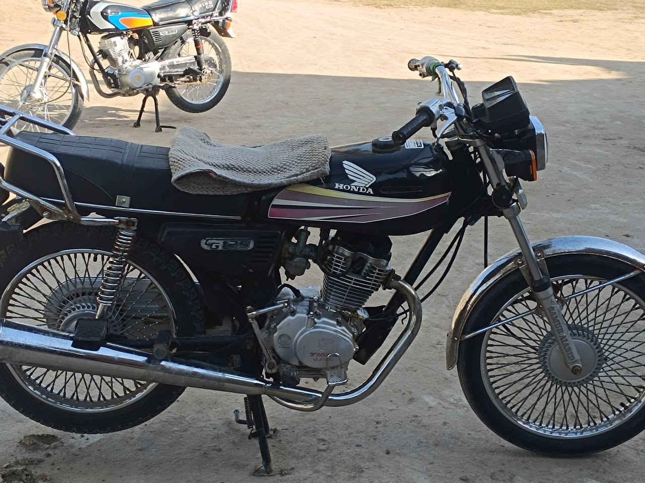 السلام عليكم تايكر 21اوراق ب400وبيه مجال مكان بابل سده الهنديه


**إذا كنت صاحب هذا الإعلان وتريد حذفه لأي سبب، رجاءا أرسل رسالة إلى الدعم الفني**