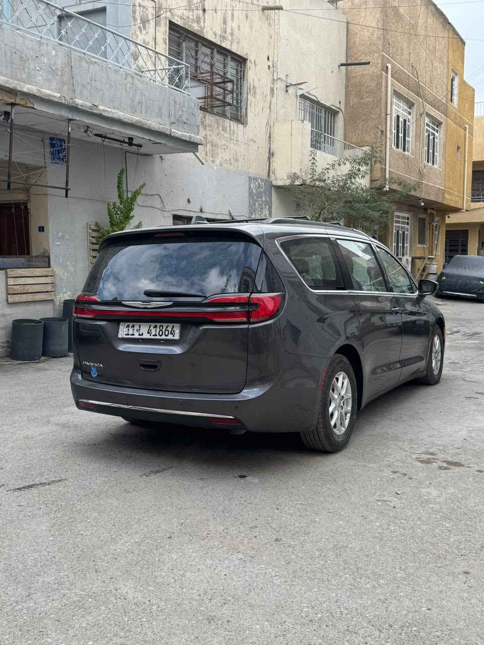 سلام عليكم من رخصة مدير الكروب المحترم كلايسر  اوبما مديل ٢٠٢٢ بغداد المكينة ٣٦٠٠ بوب كهرباء تشغيل عن بعد السعر ٢٢٠$ المكان بغداد الاعظمية ***********
