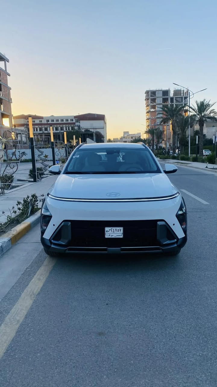 سلام عليكم
كونا موديل 25 

زيروا ماشيه 3 الف

فول مواصفات سياره 

داخل بيجي 

بدون صبغ 

بدون ايربالك 

فقط بارد صغير بحافه بنيد 

محرك 2000

مكانه حله 

سعره 168

واتساب ***********

اتصال ***********
