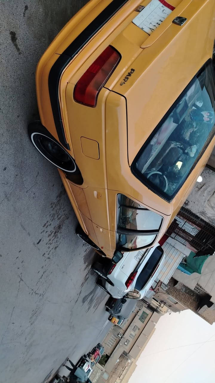 السلام عليكم سيارة بيجو بارص موديل 2015 نضيفة وبيها صفحة مصبوغه للجمالية السعر 45 وبيها مجال ما متواجد فقط علئ واتساب ***********
