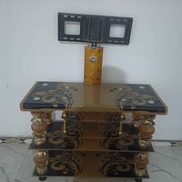 ميز شاشة • تصميم ملكي • نقوش نباتية