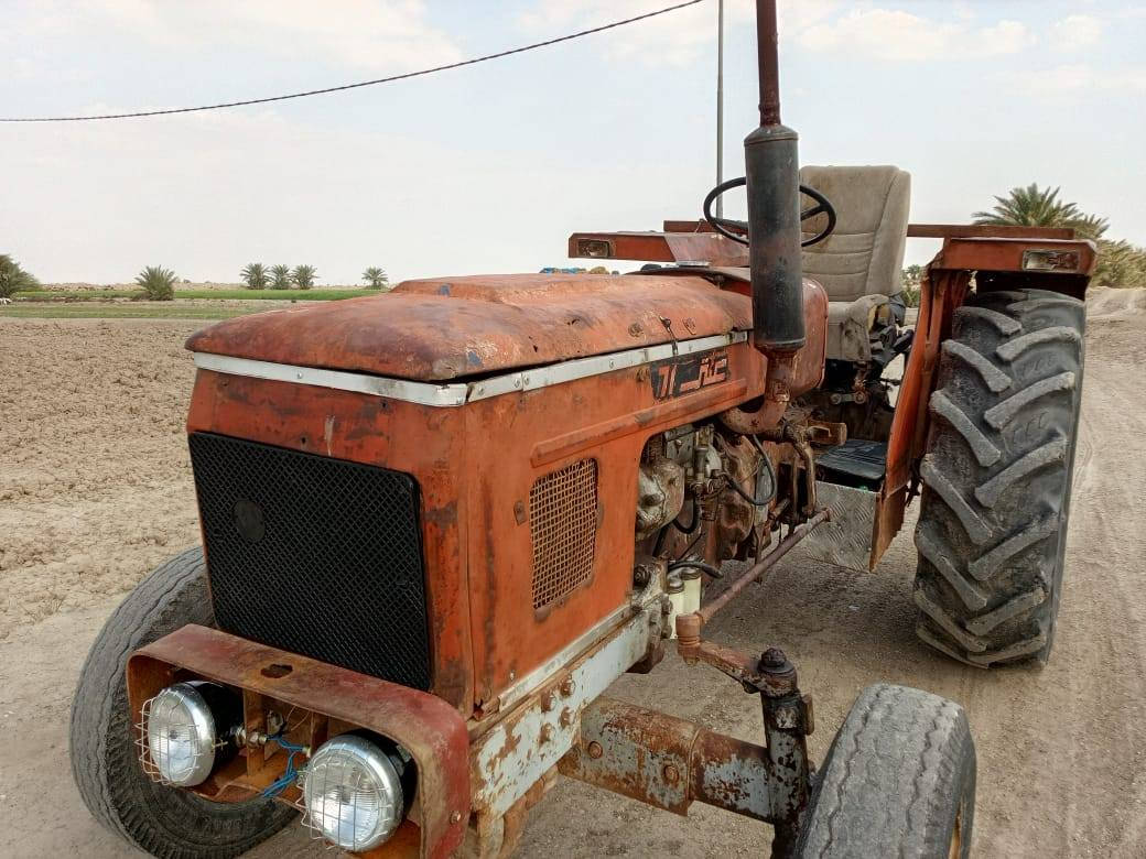 السلام عليكم عنتر للبيع مكينه جاهزه بم وجهاز الرفع نكره سلف تاير جديد مكينه بلاديه مكينه مكفوله كهربائيات شغال مكان بابل مكلف بالنشر رقم صاحبه //***********//***********
