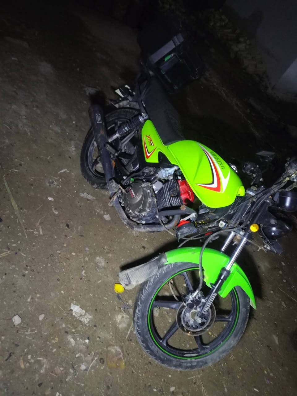 السلام عليكم دراجة شيلنك نضيفة كلش كلهة مكفولة كفالة عامة كهرباءيات او مكينة سعر 900 قفل قفل مكاني بغداد المشتل ***********
