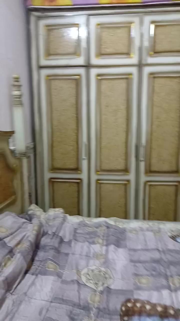 غرفه كويتيه للبيع العنوان الزبير شارع العطار ***********
