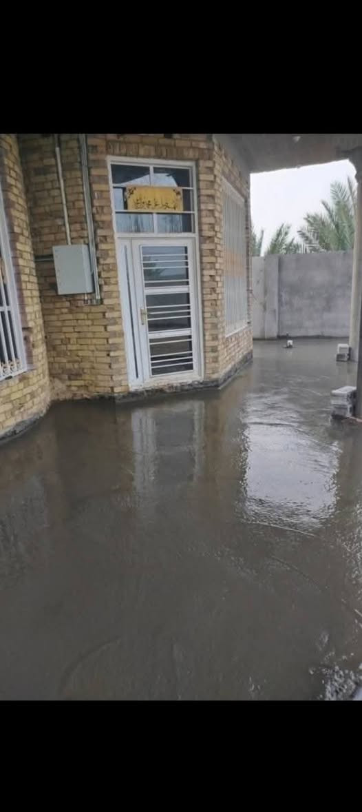 السلام عليكم  توجد إلية   لصب البيوت (صبة نضافة) سواء في الناصرية او الاقضية و النواحي رباط او صب البيت من الداخل اوصب فوك العگاده تصليطه يراسلني كادر كامل من خباطه وعمال شغل نضيف ومرتب‏‪***********‬‏
