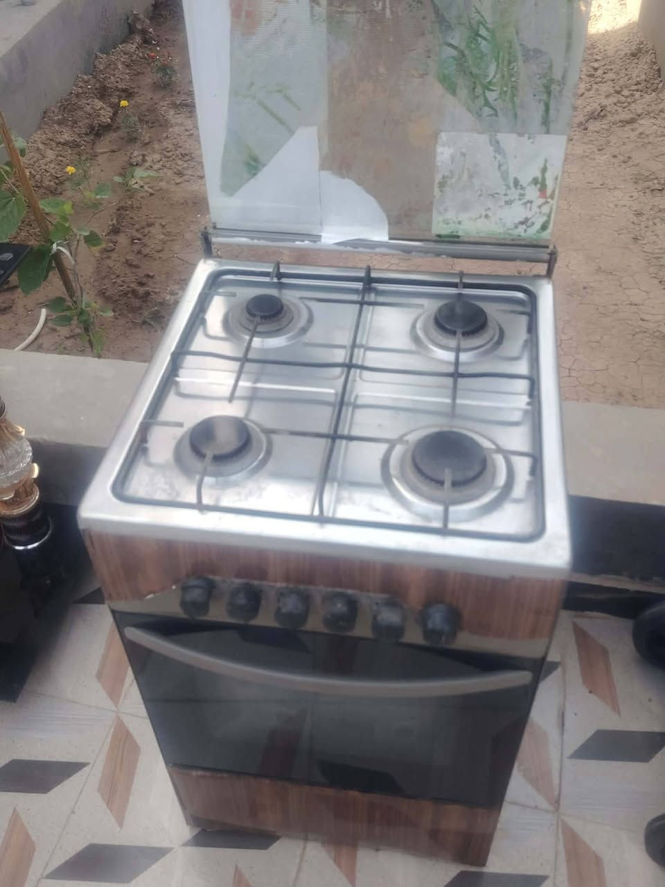طباخ عدد٢فول نضافه وشغالات ونوعيه جيده ممتازه سعرالواحد ١٣٥وميز بلازما نظيف سعره ٥٠مكانه الديوانيه


**إذا كنت صاحب هذا الإعلان وتريد حذفه لأي سبب، رجاءا أرسل رسالة إلى الدعم الفني**