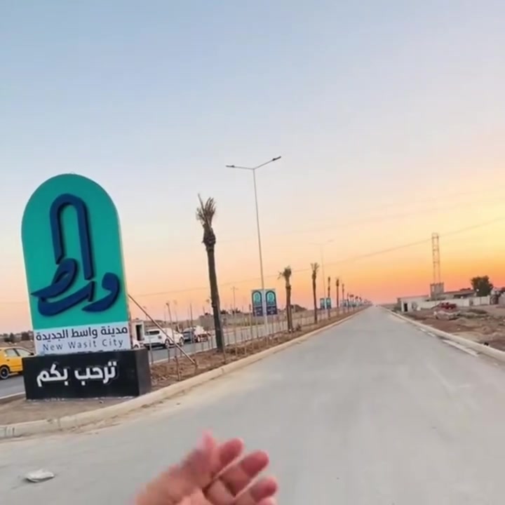 قطعة بالجيازنة بل١٤٢٦٨شارع ١٥م عريض وقرب التبليط وقرب الحولي والمطور العقاري موقع حلو مقابل شارع بالمباشر السعر ١٥ قفل تريد نص ب٧ونص ٠ تحويل ثاني يوم ***********
والكل يعرف انو الشركة جاي ينصبون اعمدة كهرباء والمطور بنص الجيازنة مستقبل وربح سريع
