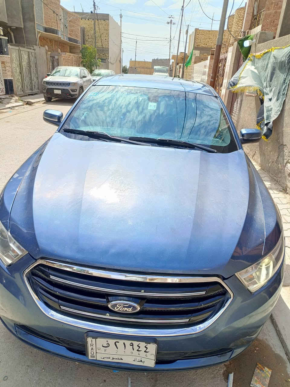 السلام عليكم للبيع فورد تورس 18بغداد بأسم تحويل مباشر قطعتين صبغ بنيد وجاملغ والسونار موجود يرحم والديك لا تكلي جاي وامسح المنشور  وتخليني  مشتول منتظرك سعره,  بيه مجال  موجوده بالكوت  تجي تكلب وتشوف وتدلل بيع فقط خلي سعرك إذا عجبني ابيعلك
***********
