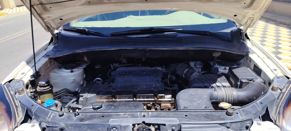 كيا سبورتج 2010 خليجي رقم اربيل
مكينة كير كفالة ( السيارة فول مواصفات خليجي )
فتحة سقف سلايت روف
مكينة 2000 دوش
داخل بيجي وصاج
دسك امامي خلفي
بلاجكتور امامي 
دبل كزوز
اي بي اس
صدر امامي خلفي جديد 
 كفالة السيارة ادامة عامة 
السعر 125ورقه وبيه مجال الشراي
المكان / صلاح الدين بيجي 
***********
