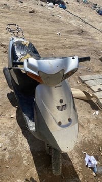 دراجة سازوكي للبيع دراجة حلوه ونكرة وحده تشتغل تمشي معدل فوك 50 اوراق ...