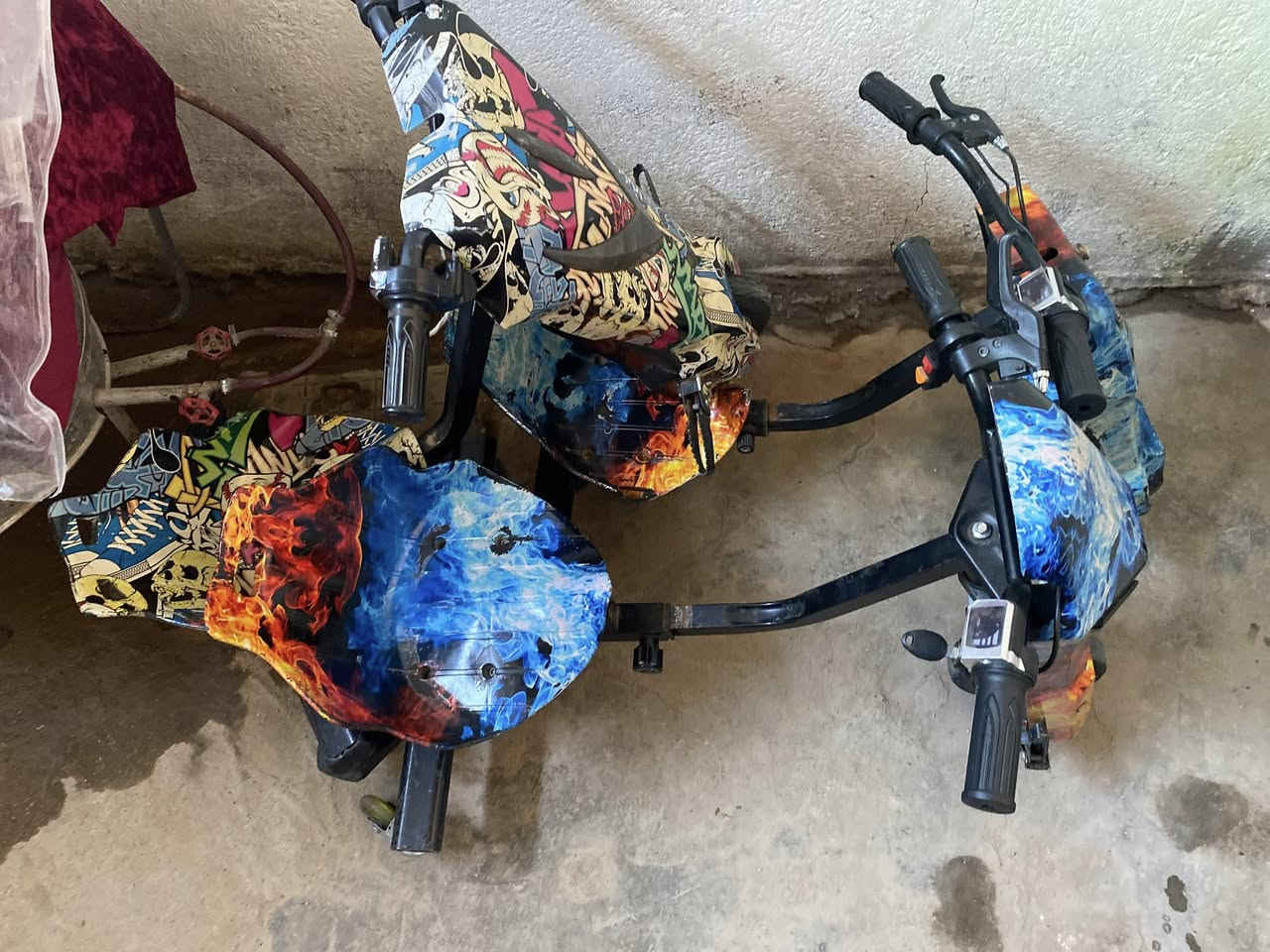 سكوترات عدد 3 مال باله كويت  سعر خاص وتساب  ***********
