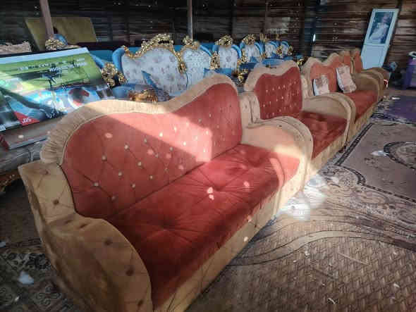 تخم١٠ مقاعد جديد السعر ٢٣٠ رقمي ***********
