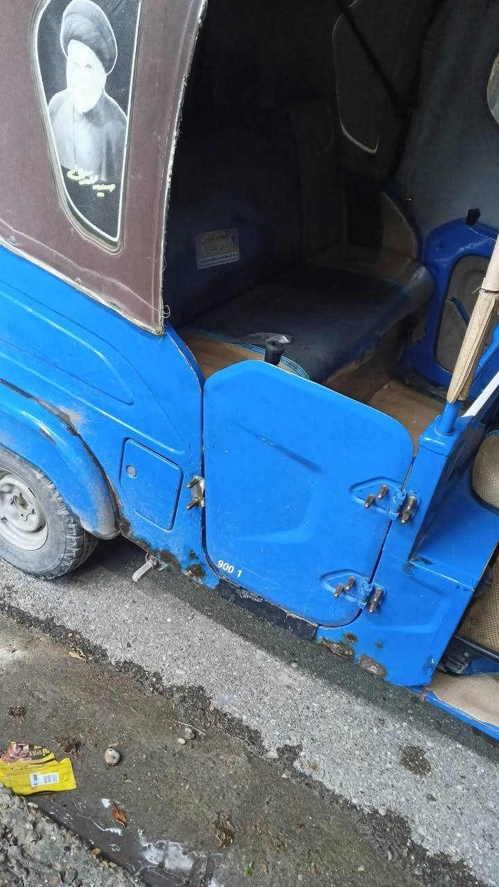 سلام عليكم تكتك 21شهر 11 تكتك خير من يم الله بيه تلحيضات الدوس ما معمرهن المكينه مكفوله وين يمعجبك اخذه مكان بغداد مدينه الصدر حي طارق الوسط سعر 7وال800وبيه مجال رقم ***********
