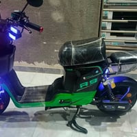 دراجة R9 باالجيس للبيع علمآ البطاريات كبيرة الحجم الدراجة قليل جدآ مست...