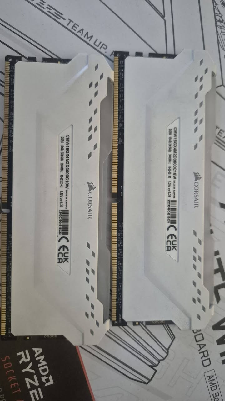 السلام عليكم corsair vengeance rgb pro ddr4 2x8 3600MHz
corsair vengeance rgb pro ddr4 2x8 3600MHz

140 الف قفل.
ماعدي توصيل للاسف تجيني للبيت احسن.


**إذا كنت صاحب هذا الإعلان وتريد حذفه لأي سبب، رجاءا أرسل رسالة إلى الدعم الفني**