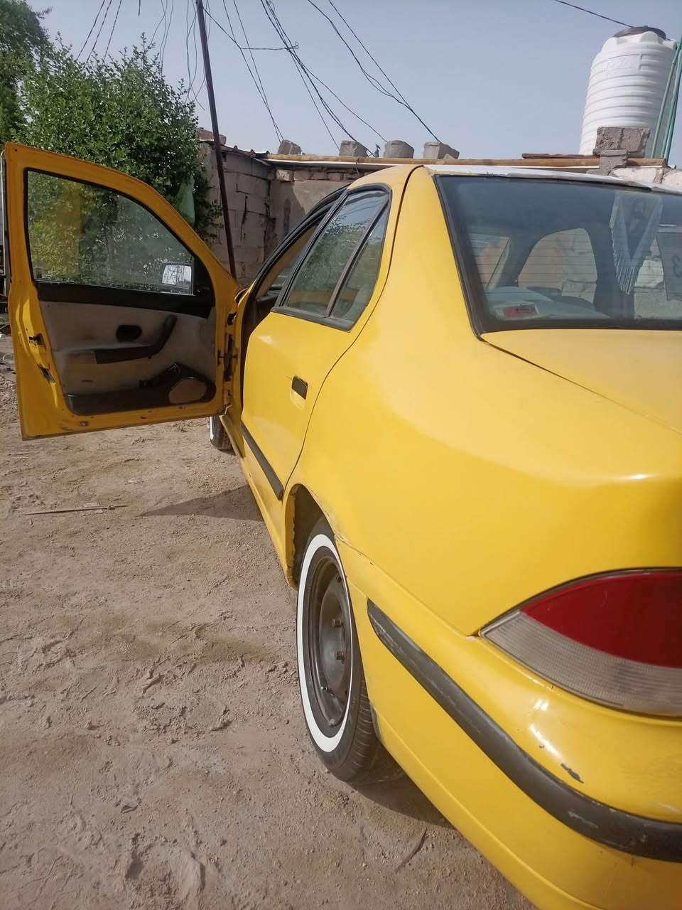 لسلام عليكم سمند موديل 9 السياره مكفوله من ضربه كير ومحرك هساكم وكور  استوني شادهن هيئه مصفره رقم بغداد -حداديه جديده مشط جديد السعر25 وبيها مجال  ***********
