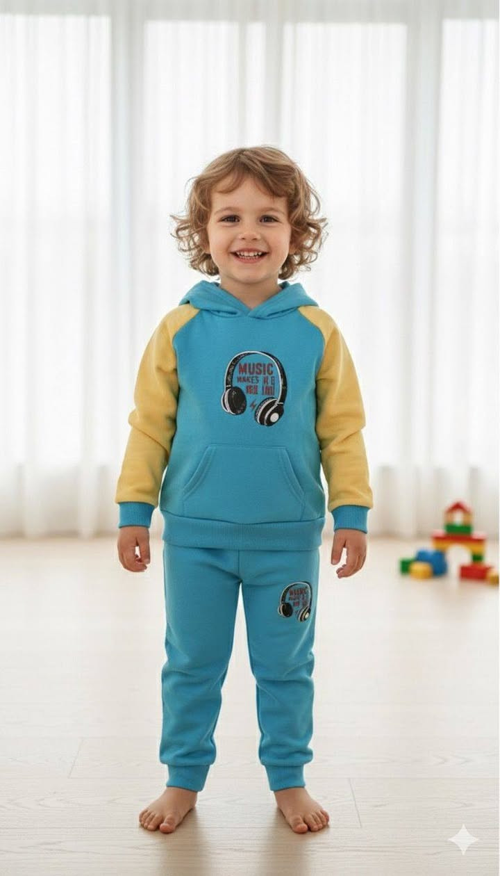 سلام عليكم تراكات ولادي يلبس من عمر سنه ونص الى 5سنوات بات بات ماركة كلش حلو بالبس اكو اشكال  تصفيه باقي اخر 50قطعة سعر القطعة 3الاف توصيل داخل كربلاء موجود مراسلة واتساب ***********
