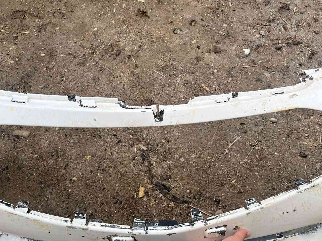 السلام عليكم للبيع دعاميه كروز 2017خليجي الدعاميه يرادلهه ترتيب قيم وخذ المكان السماوه  وإذا تريد توصيل وتحول عل ماستر عادي الرقم ***********
