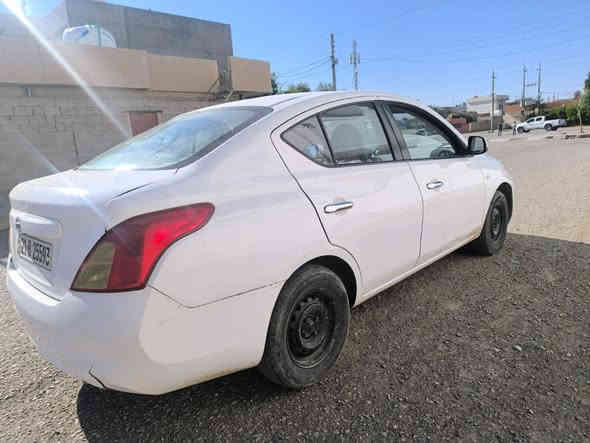 السلام عليكم نيسان سني هندي 2014 رقم سليمانيه بيهة 3 قطع خلفية وبابين مبدلات بلادي جاهزة مكان السيارة ديالى كفري السعر 74 وبيها مجال للستفسار *********** @***********
