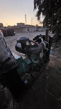 تبارك الله ......... السعر 38 ورقة  مولد نوع كمنز 102.Cummins  4 سلندر...